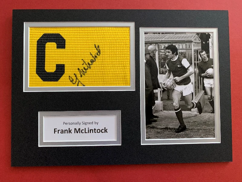 FRANK MCLINTOCK - SIGNERT KAPTEINSBIND MED EKTEHETSBEVIS/COA